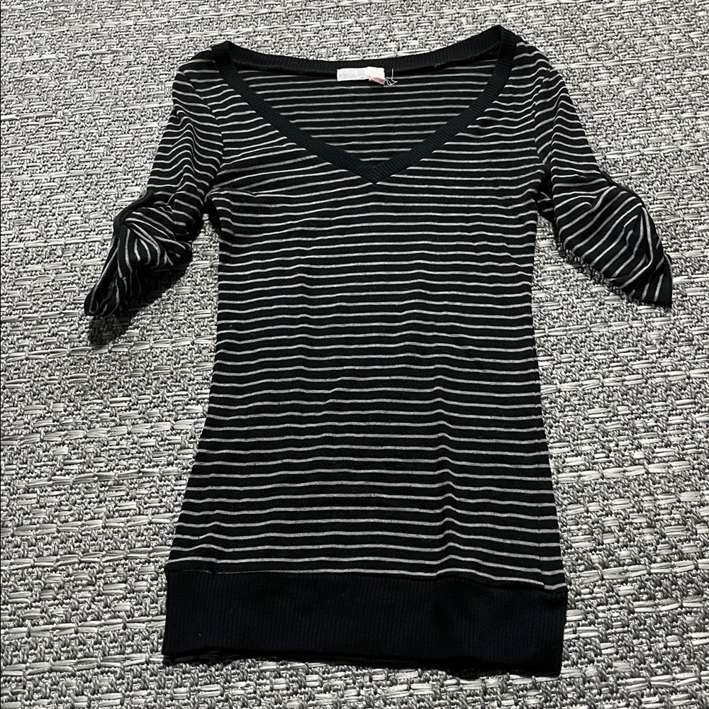 Ardene | Striped V-neck Quarter Sleeve
